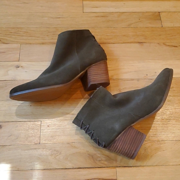 Aldo Green Suede Boots Booties - 7.5 - Picture 8 of 13